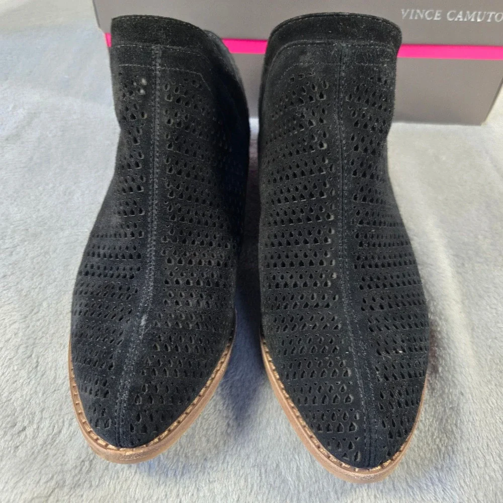 Vince Camuto Cinneys Black Suede Perforated Ankle Booties VC-CINNEYS Womens 6M